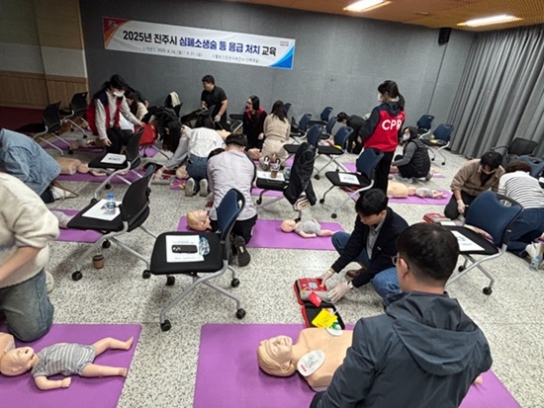 4분의 기적! 심폐소생술 교육으로 생명 구하기